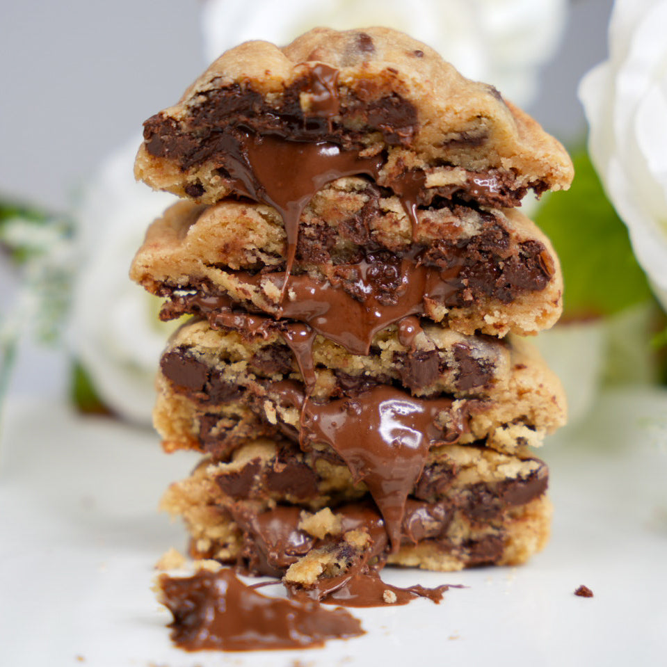 6ct Nutella Stuffed Chocolate Chip Cookies